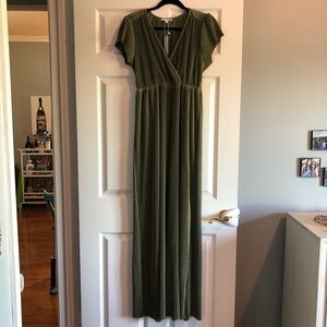 Baltic Born Long Green Dress size Medium